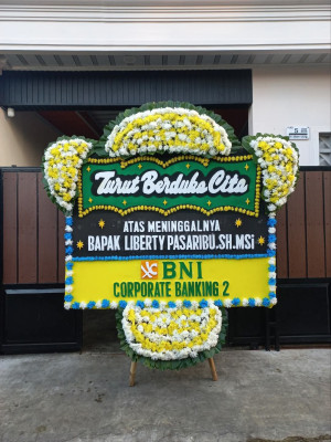 Papan Bunga Duka di Sekolaq Darat