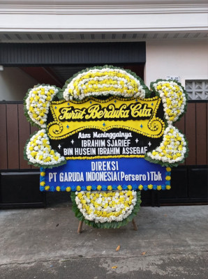 Papan Bunga Duka di Sekolaq Darat