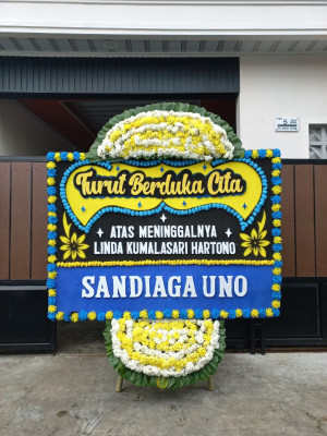 Papan Bunga Duka di Sekolaq Darat